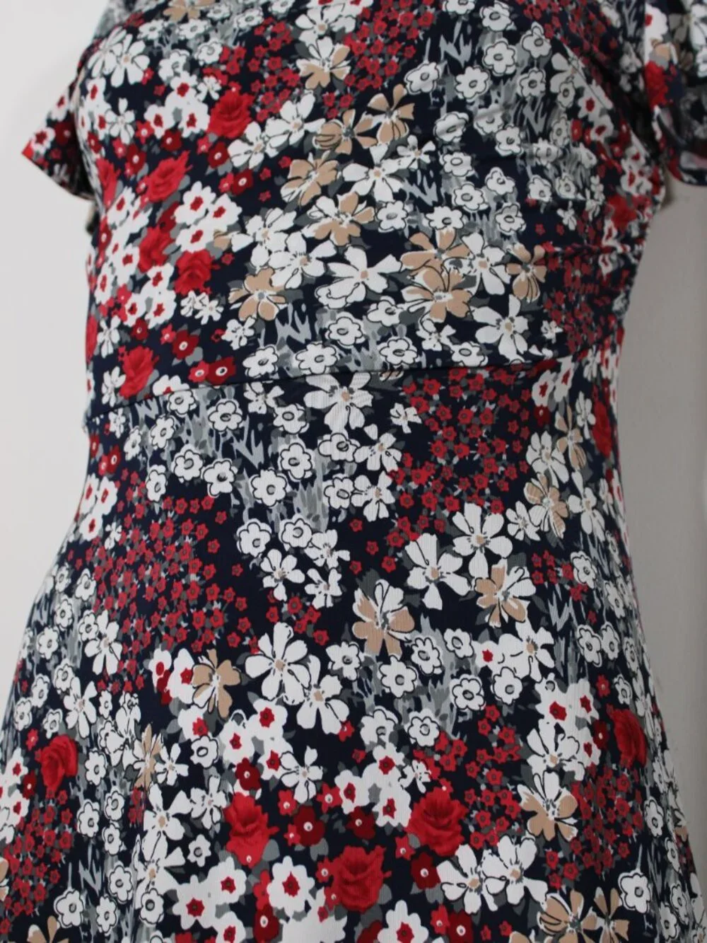 Kaileigh Amandine Floral Faux-Wrap Knit Dress Navy Red Medium